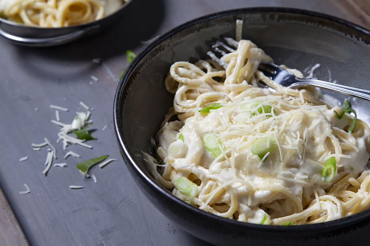 Linguine Alfredo PACINI classique, pâtes crémeuses au beurre et parmesan
