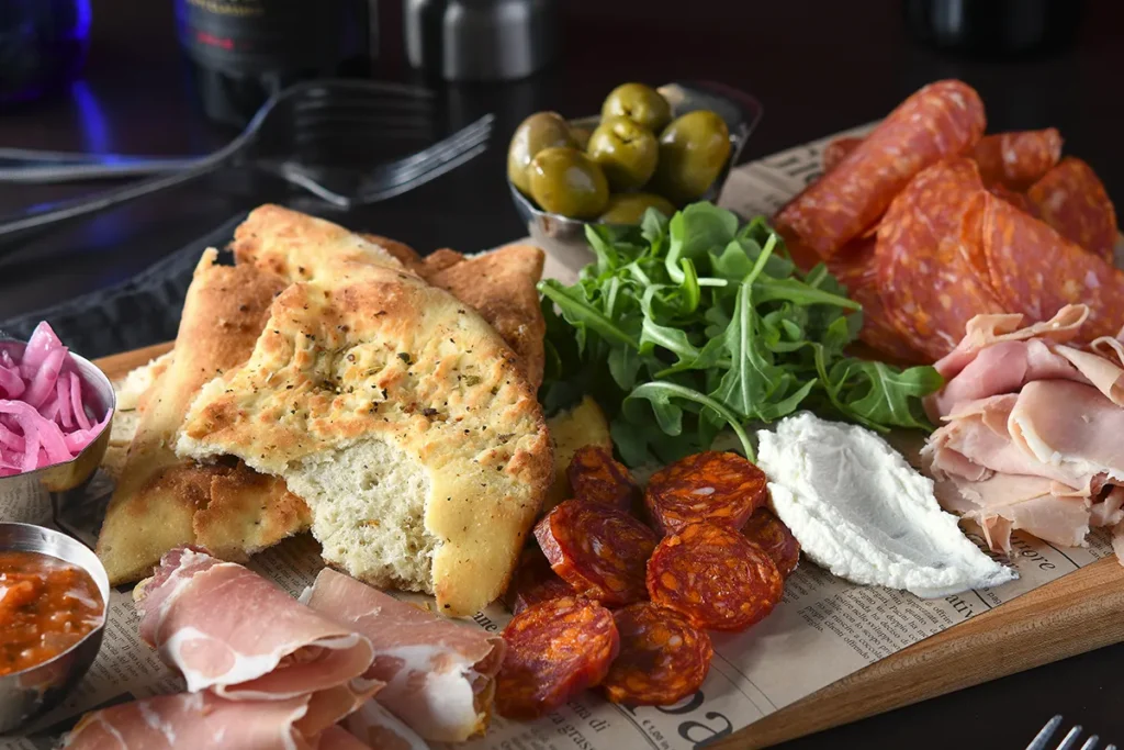 Salumi charcuterie italienne PACINI, assortiment de viandes froides artisanales