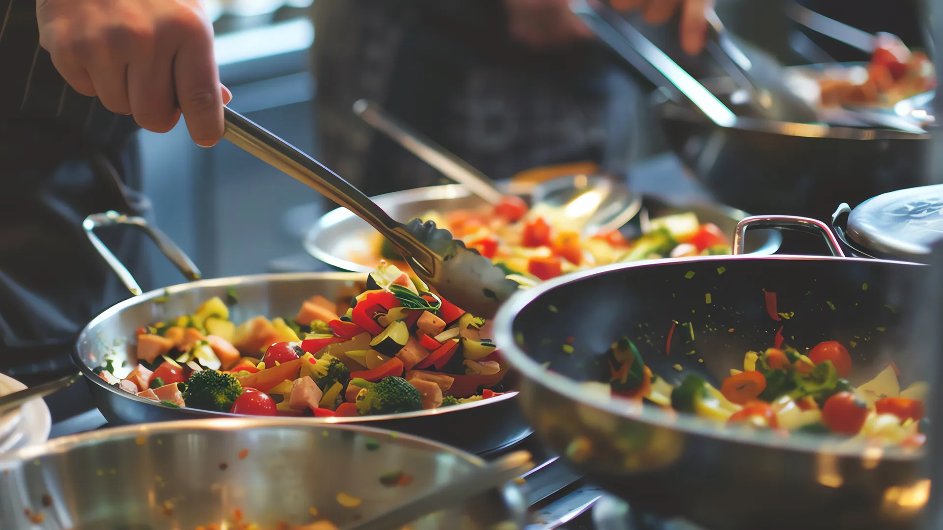 Soupe minestrone PACINI garnie de légumes frais colorés, recette italienne réconfortante