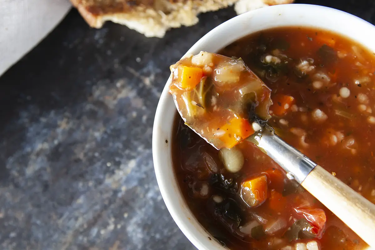 Soupe minestrone PACINI aux légumes frais et herbes italiennes